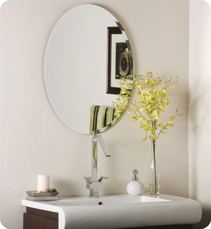 Decor Wonderland Odelia Oval Bevel Frameless Wall Mirror, SSM2228